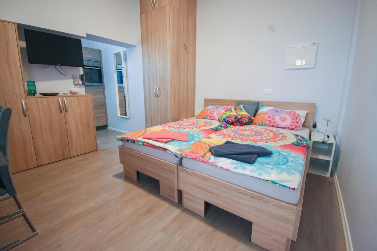 Apartmaji Sobe Zvezda Pobegi Extérieur photo