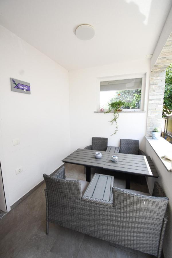 Apartmaji Sobe Zvezda Pobegi Extérieur photo