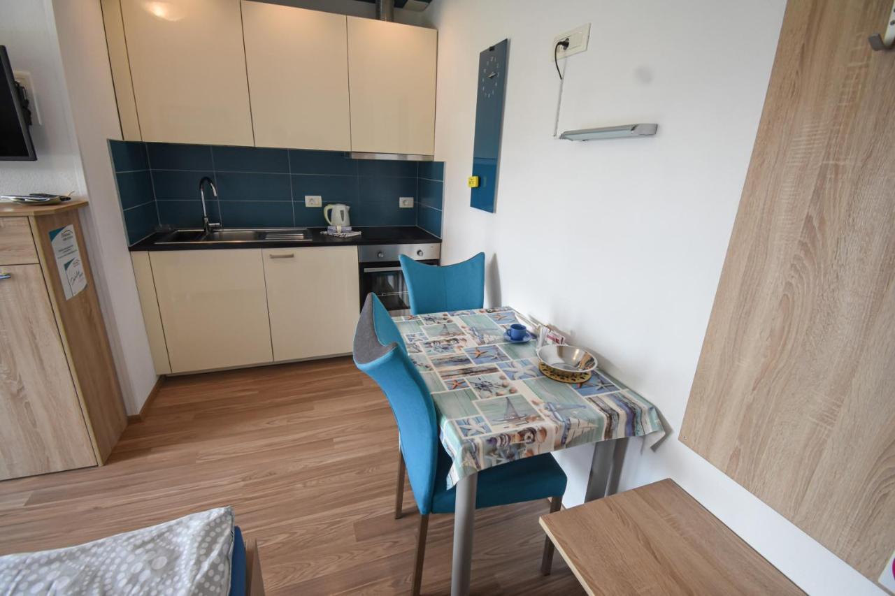 Apartmaji Sobe Zvezda Pobegi Extérieur photo