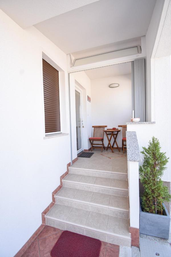 Apartmaji Sobe Zvezda Pobegi Extérieur photo