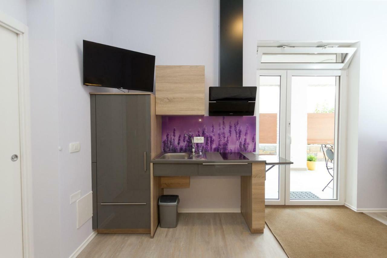 Apartmaji Sobe Zvezda Pobegi Extérieur photo